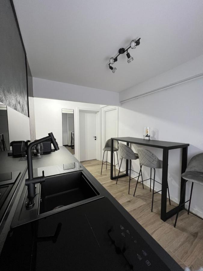 Onix Apartment Hunedoara Exterior photo