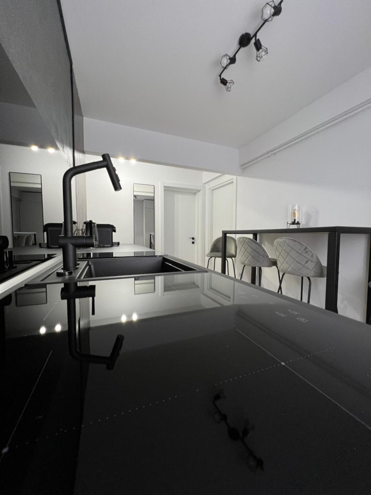 Onix Apartment Hunedoara Exterior photo